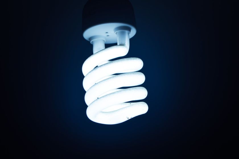 energy-saving-bulb